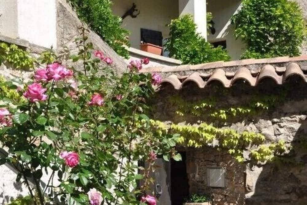 Foto 4 von 30: Domaine  du Figuier „ La Cigale“ in ehemaligem Weingut,gemütl. Wohnung für 2 Per