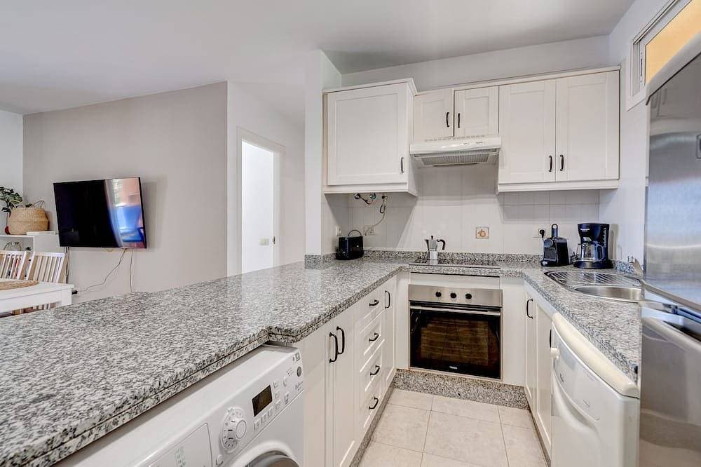 Foto 13 von 15: Winter Gardens, Golf del Sur, 2 Bedrooms 2 Bathrooms apartment with terraze