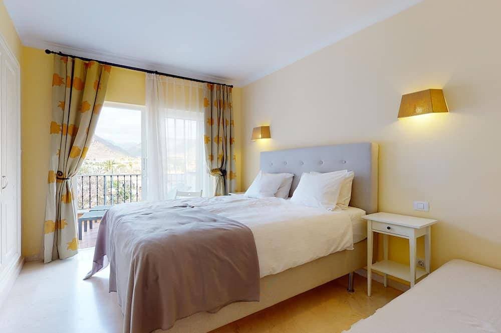 Foto 2 von 30: Charmante, moderne Wohnung mit Terrasse, direkt am Meer, kostenloses WLAN