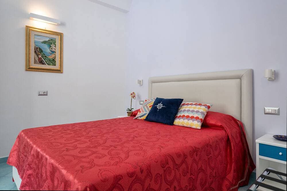 Foto 5 von 30: Grecale: atemberaubende Meerblick-Wohnung mit Patio - bis zu 5 Gäste