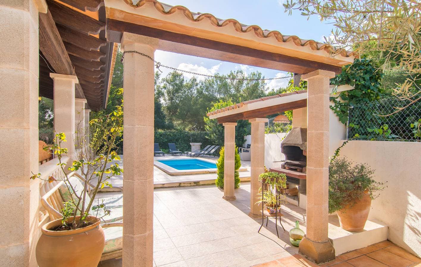 Foto 11 von 47: Sonnige Terrassenwohnung mit Pool in der Nähe von s'Illot Strand