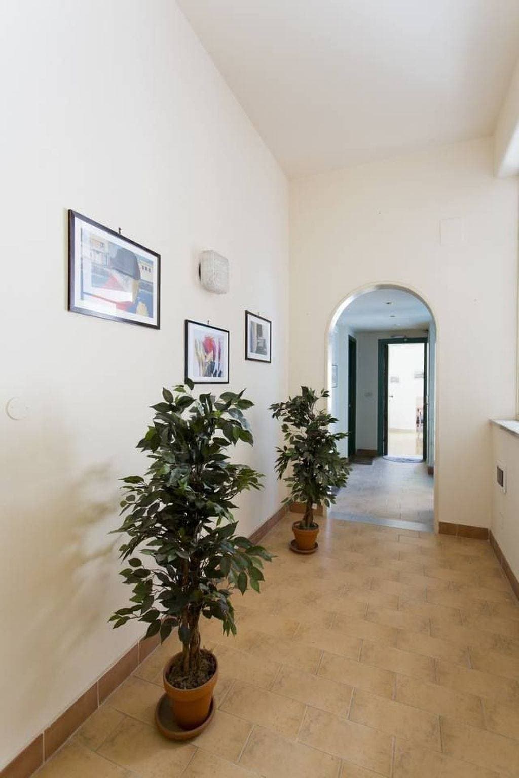 Foto 4 von 35: Wohnung im Stadtzentrum von Palermo, nur einen Steinwurf vom Teatro Massimo ent