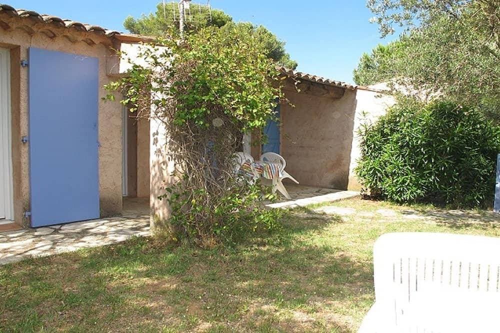 Foto 5 von 23: Vermietung, Haustiere Akzeptiert, Swimmingpool, Parkplatz, Privater Garten, WIFI