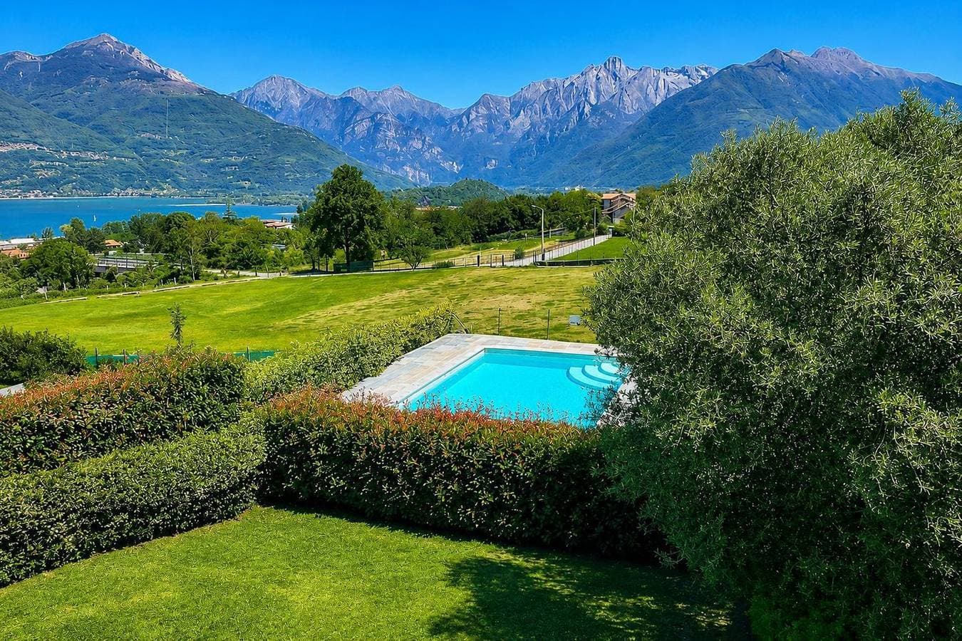 Beata Rose Ferienwohnung mit Pool am Comer See 1