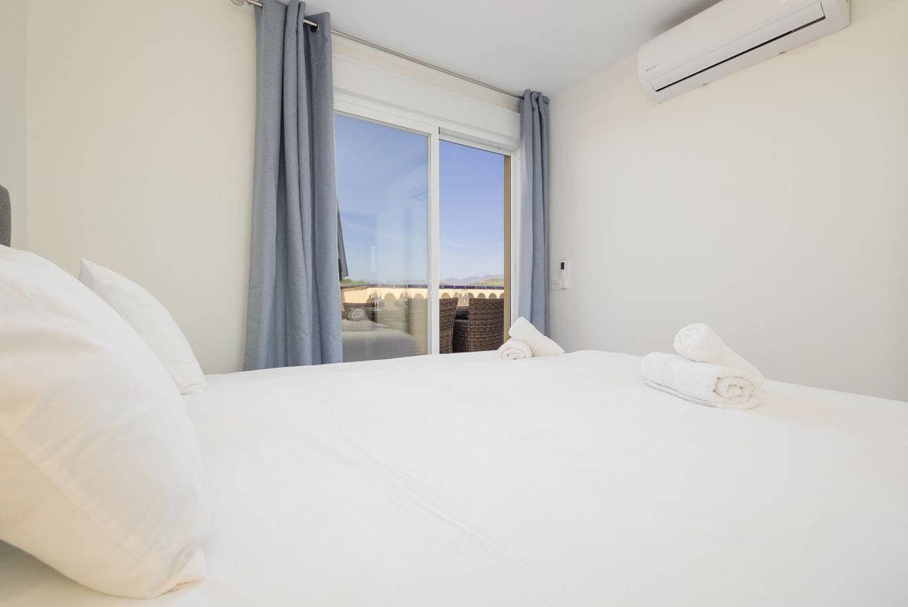 Foto 8 von 40: Gemütliche Wohnung; mit Meerblick, große private Terrasse, in der Nähe des Strandes; El Faro, Mijas