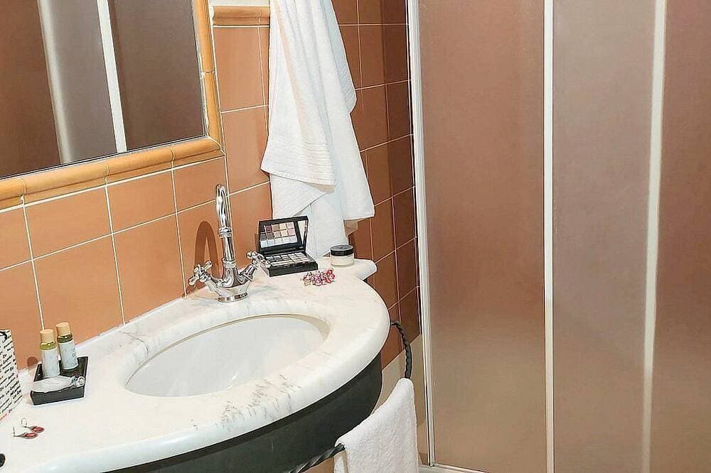 Foto 4 von 16: Casa Ramisia M: A characteristic and welcoming two-story apartment that is part of an ancient country house surrounded by a wonderful park, with Free Wi-Fi.
