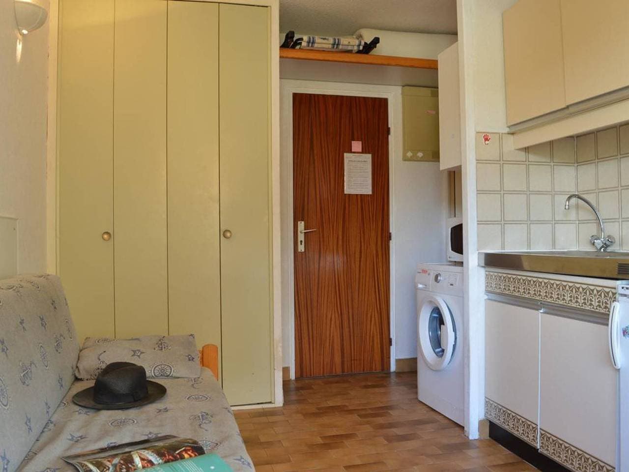 Foto 5 von 19: Studio mit Kabine für 4 Personen, direkt am Strand mit Pool und Tennis in Bormes-les-Mimosas