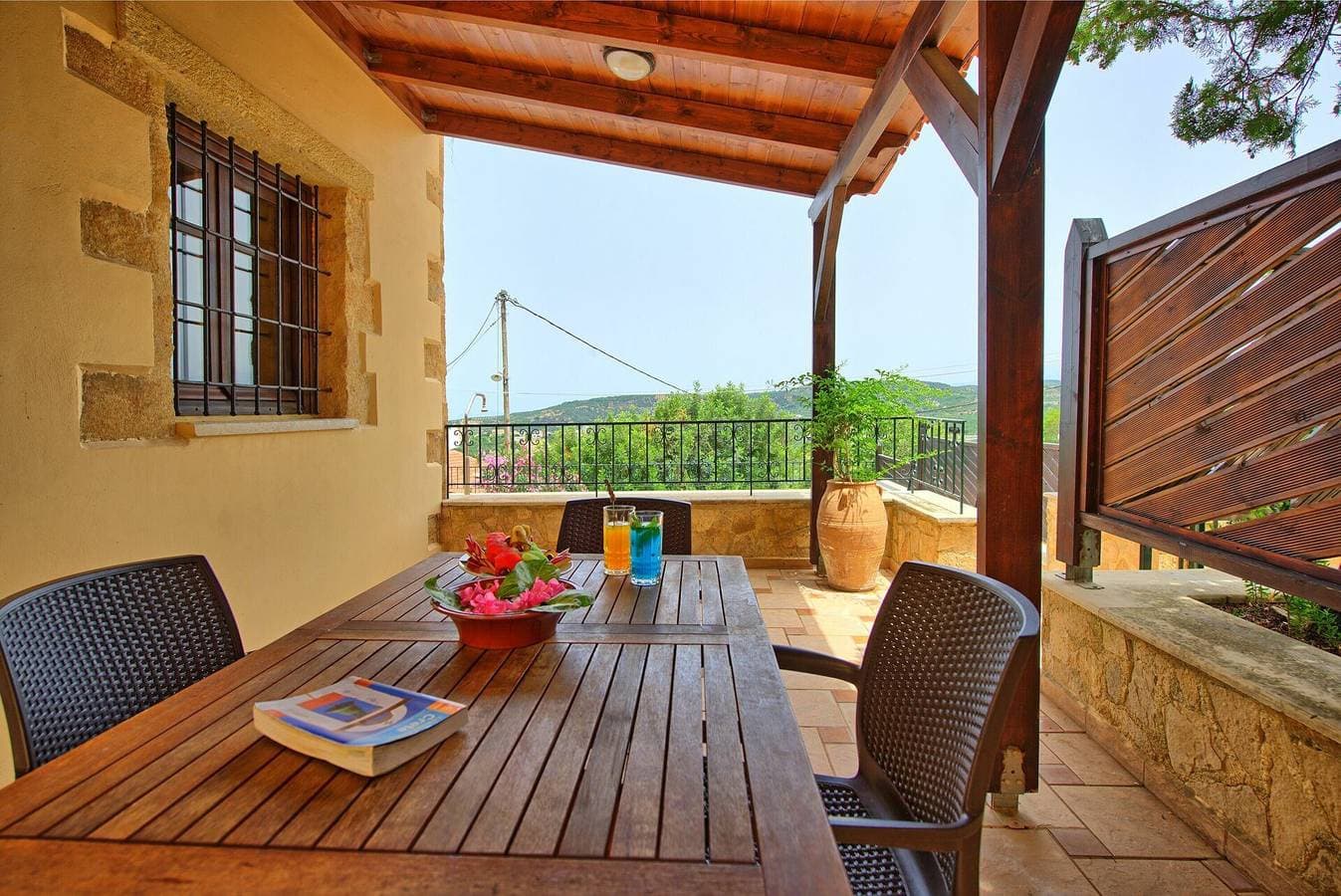 Foto 7 von 28: Villa für 4 Personen mit Balkon