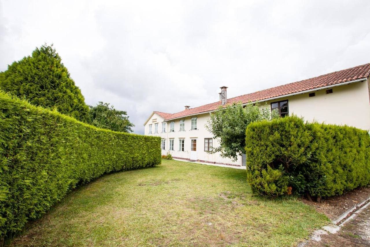 Foto 4 von 36: Three-Bedroom House
