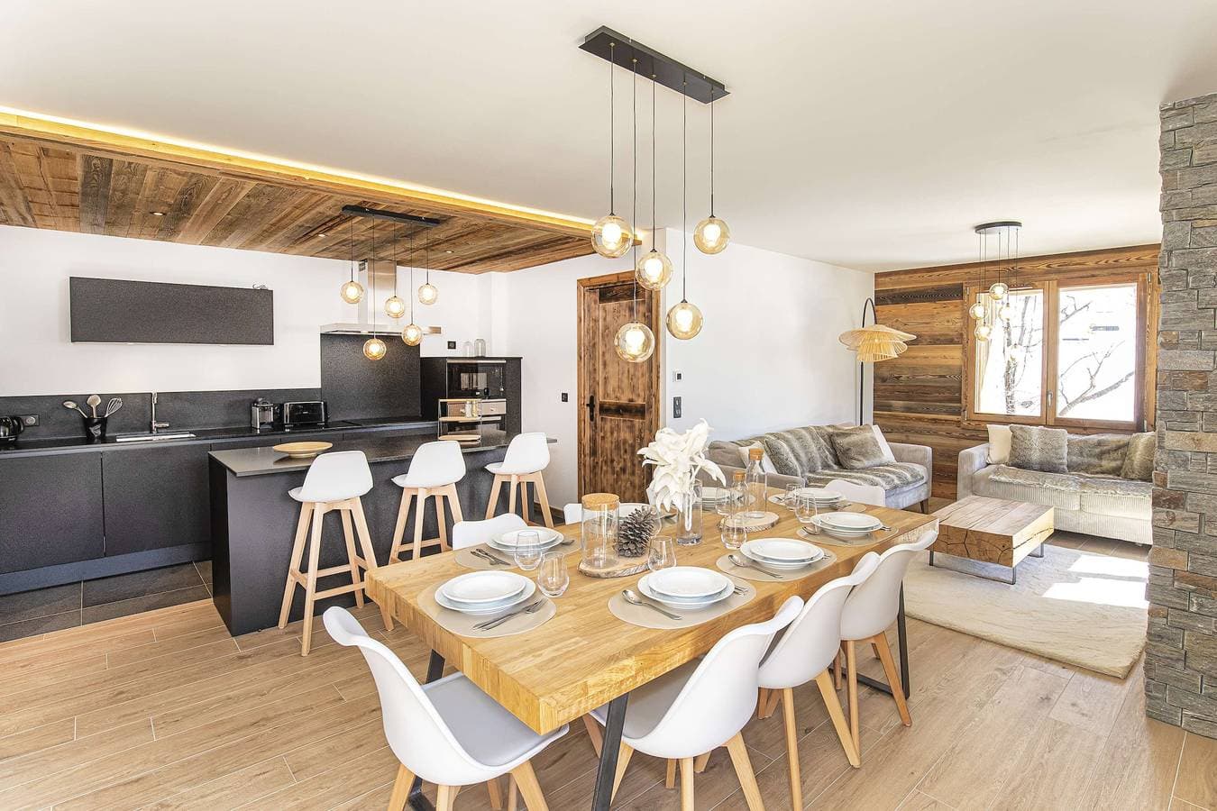Foto 6 von 28: Ferienwohnung für 8 Personen mit Terrasse