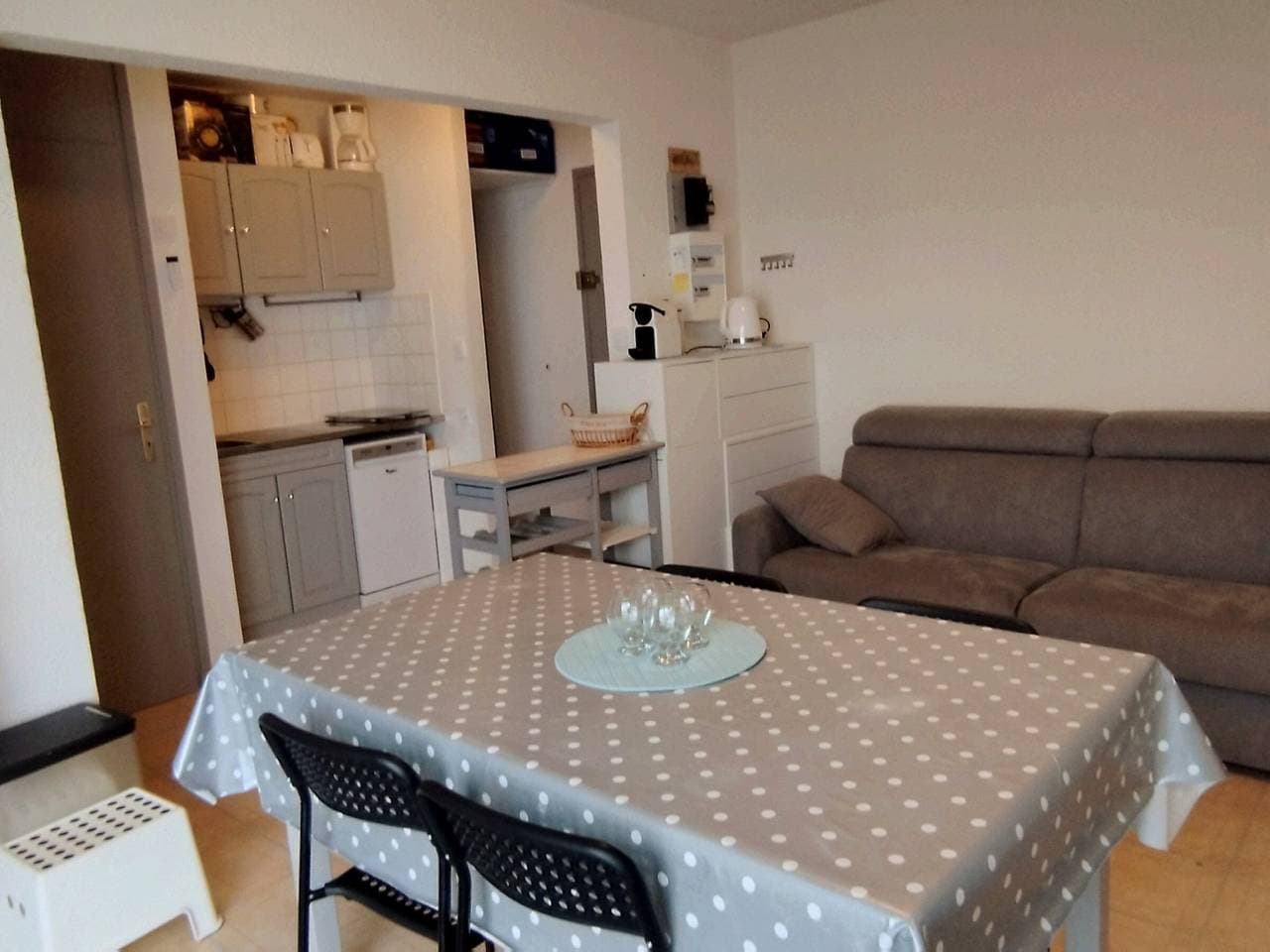 Foto 4 von 14: Gemütliches Studio in Adrets-Prapoutel, direkt an den Pisten, Aufzug, TV und Skiraum