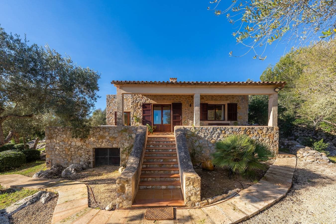 Foto 6 von 33: Romantische Naturstein-Finca mit Pool, Garten, Dachterrasse und WLAN