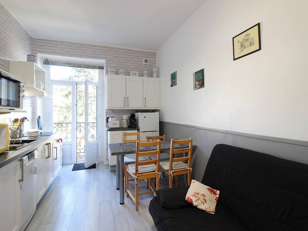 T2 bis Wohnung mit Balkon im Zentrum von La Bourboule, nahe Thermen, 4 Pers, Wifi 1