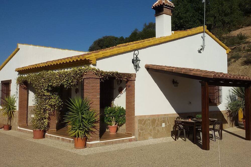 Foto 8 von 30: Ideal für Familien. Privates Schwimmbad. Andalusisches Haus Ganz in der Nähe von Málaga