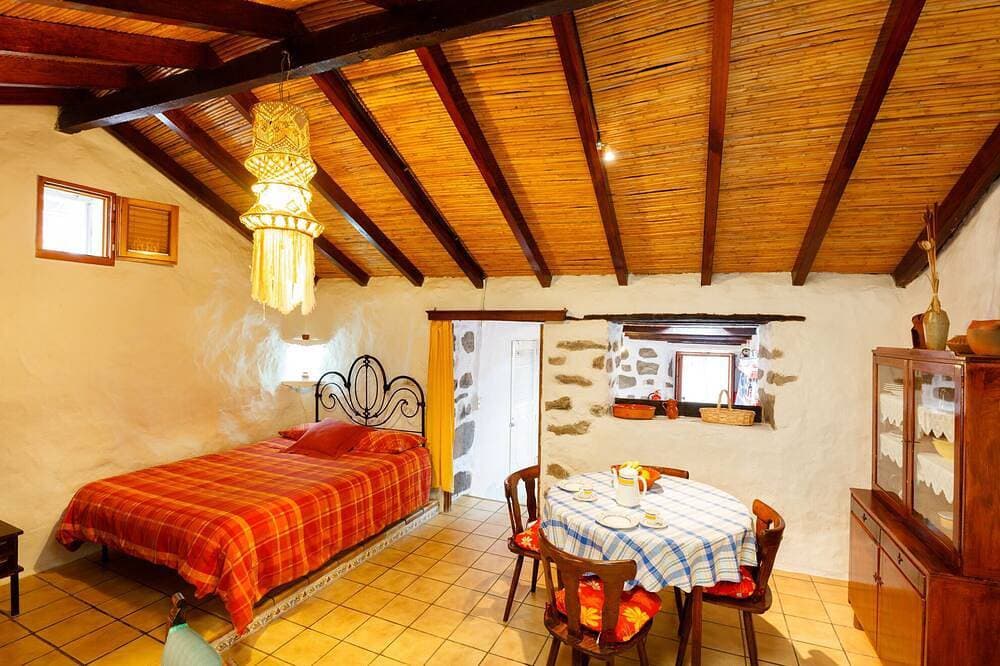 Foto 8 von 23: Casa La Pintora, strandnah, Garten, wandern im Naturpark, max. 2Personen +1Kind
