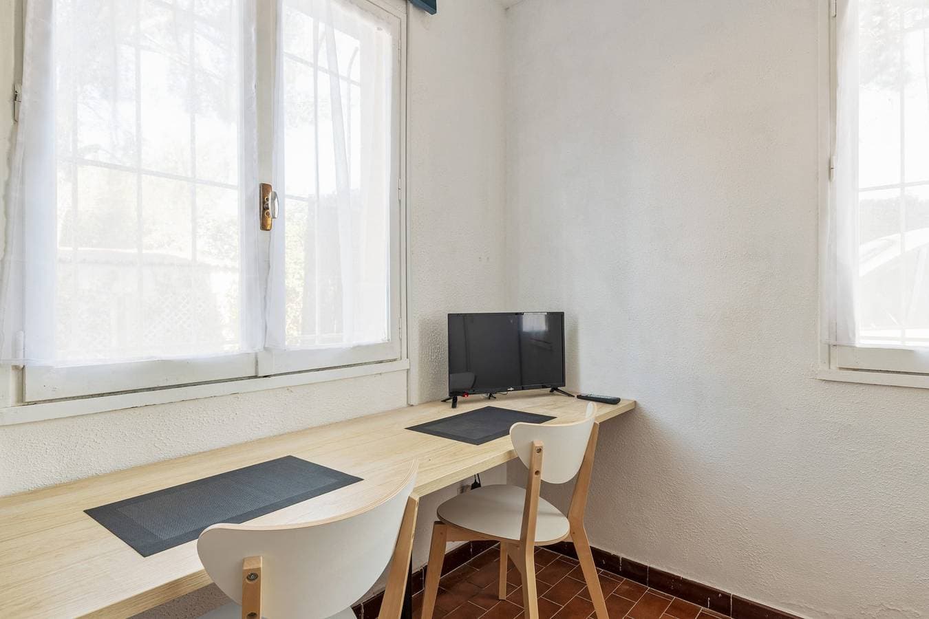 Foto 6 von 12: Charmantes Studio mit Pool und Garten in Six-Fours-les-Plages - Welkeys