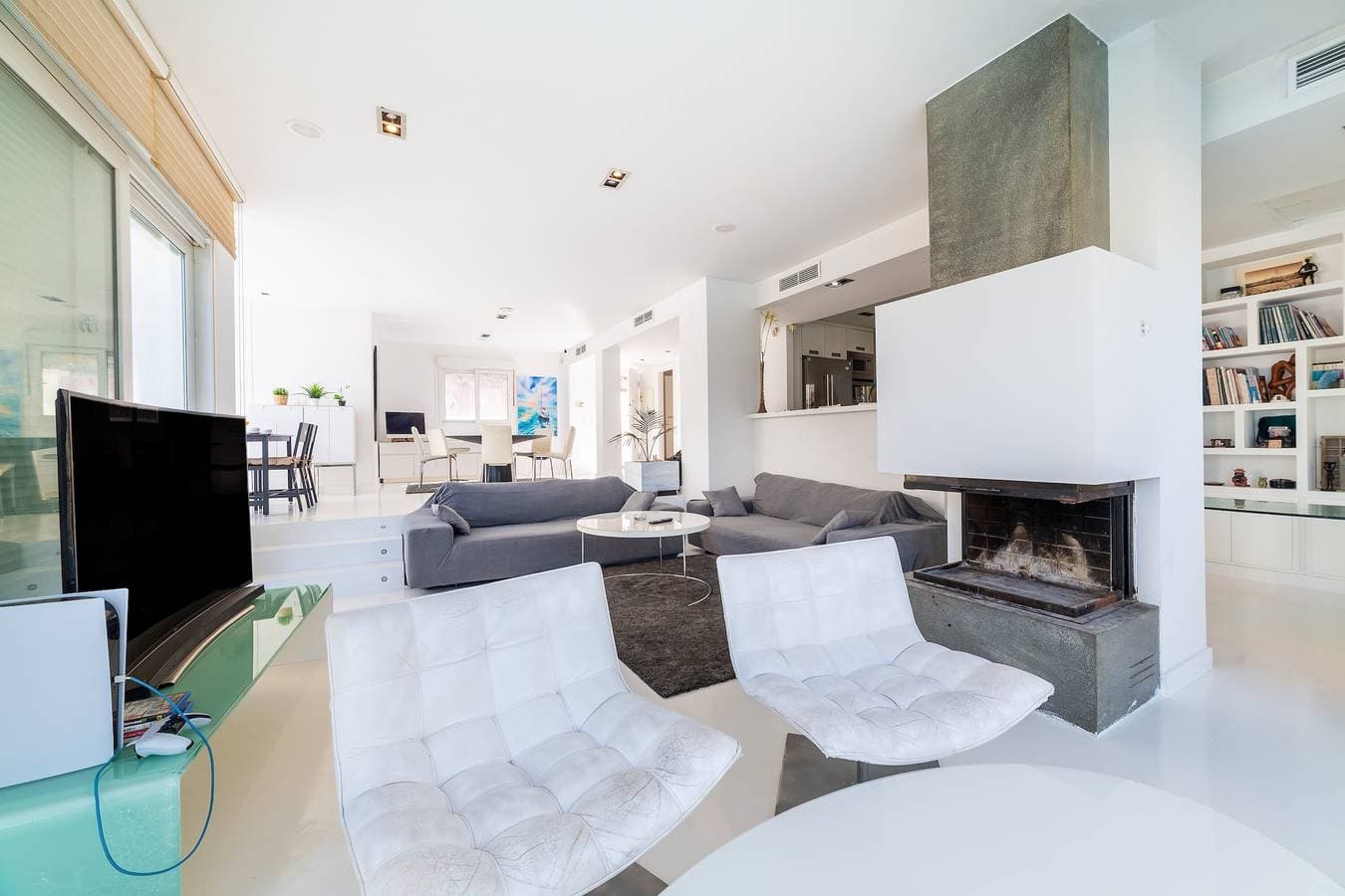 Foto 9 von 42: Villa 'Lux' mit Meerblick, WLAN und Klimaanlage