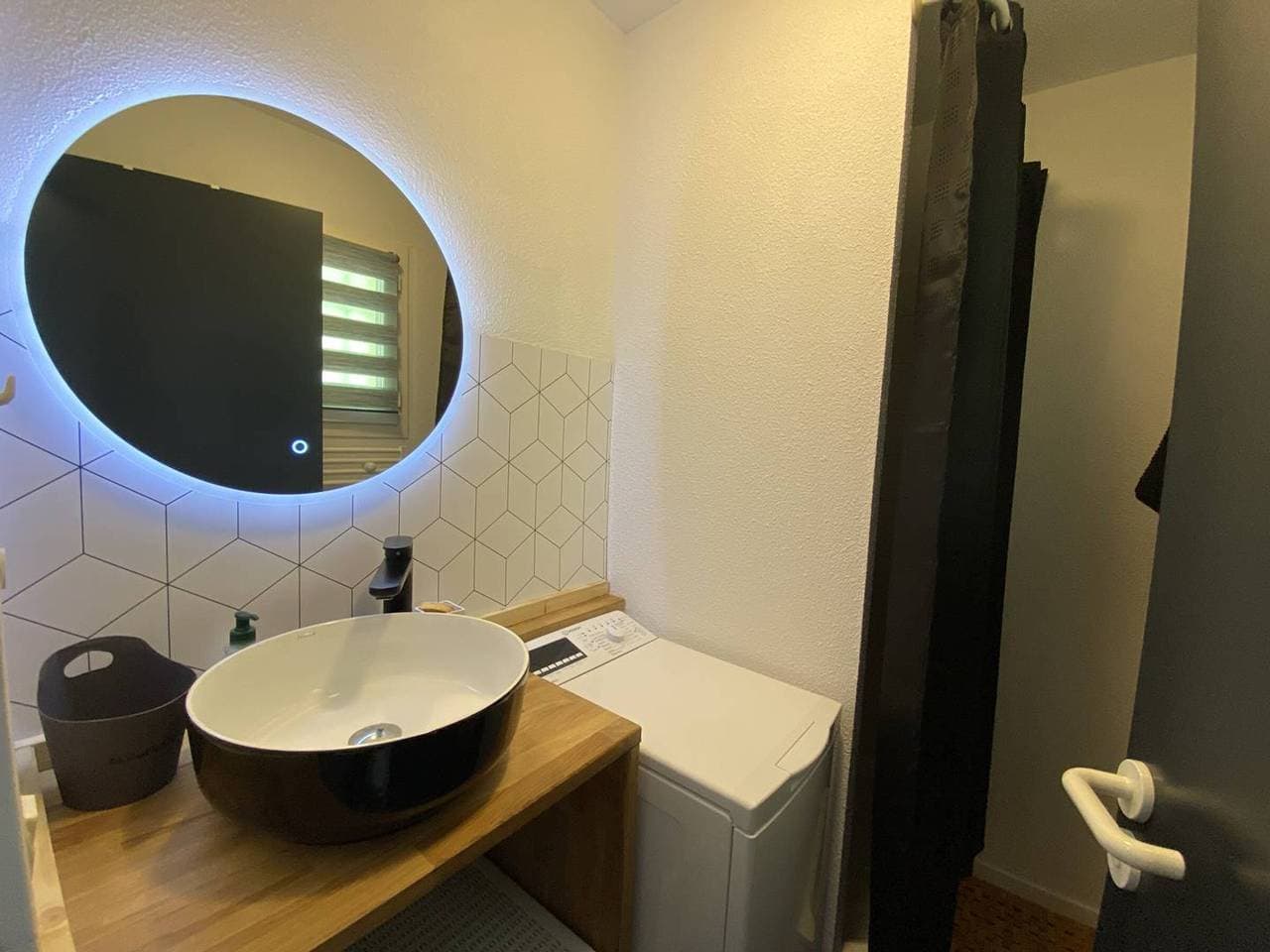 Foto 3 von 13: Wohnung mit Terrasse und Parkplatz, 2 Schlafzimmer, im Herzen der Berge