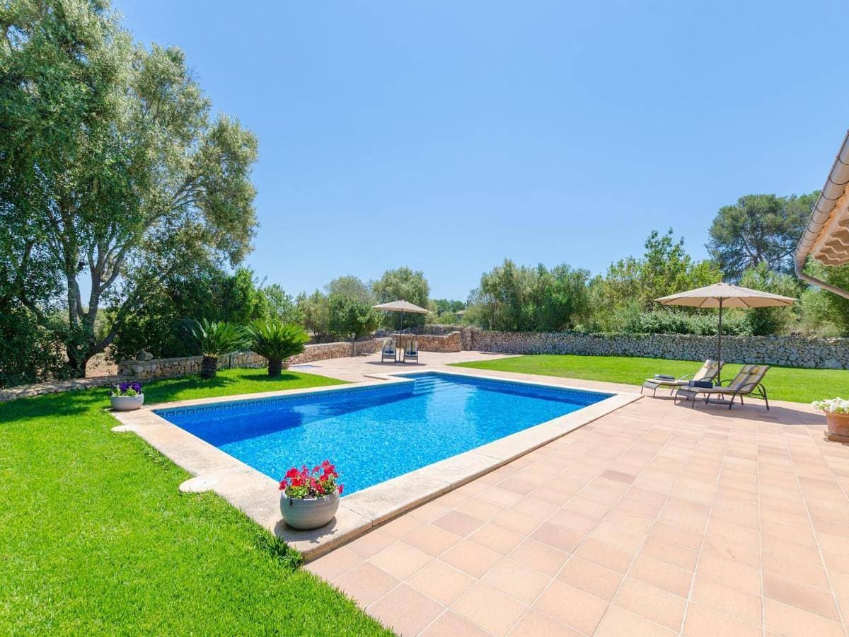 Foto 4 von 5: Three-Bedroom Villa