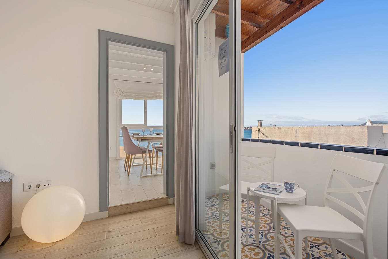 Foto 2 von 22: B-rent Bluemarlin Boutique mit Meerblick