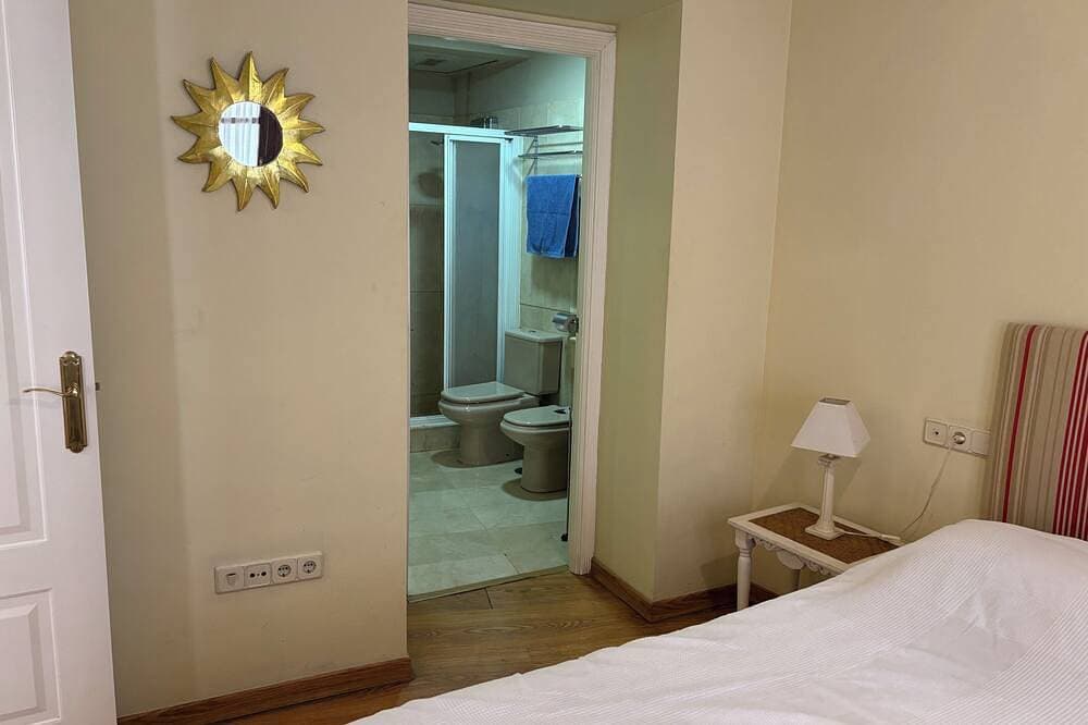 Foto 4 von 18: Das Hotel liegt in der Altstadt von Sevilla