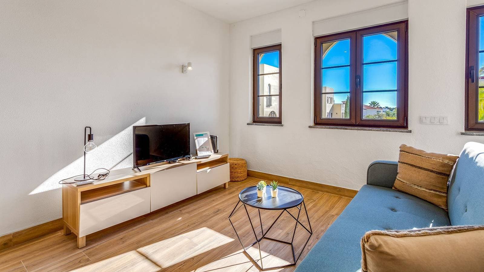 Foto 11 von 22: Quinta dos Arcos 2Br w/ AC & Pool by LovelyStay