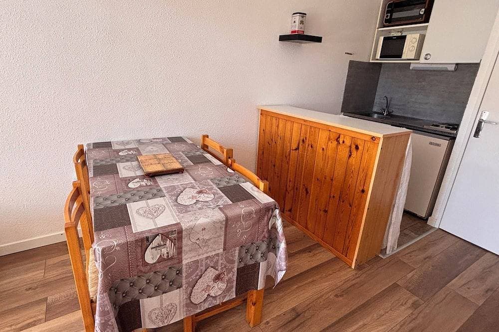 Foto 4 von 6: Apartment sleeps 4 resort center la foux d'allos