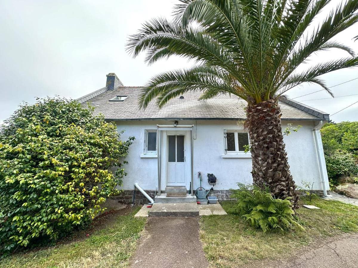 Maison avec jardin clos à Ploumanac'h PERROS-GUIREC - Réf 323 1
