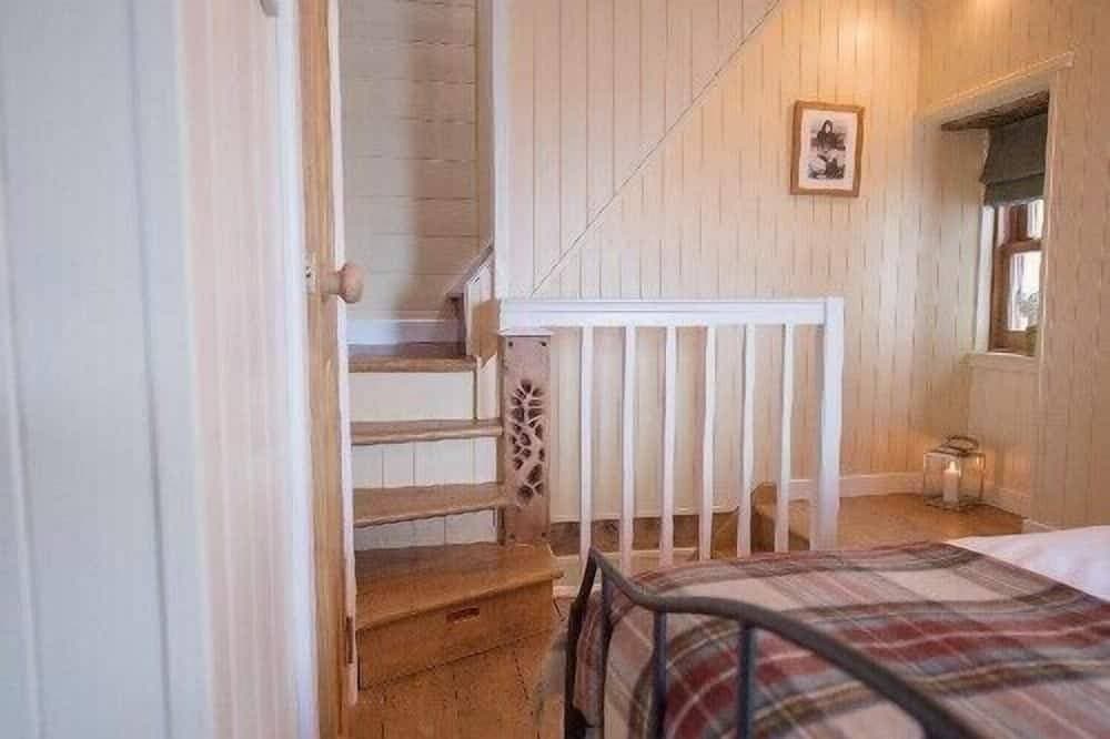 Foto 4 von 22: Atemberaubende 1 Schlafzimmer Fishermans Cottage Hotel liegt in dem schönen Dorf Pennan