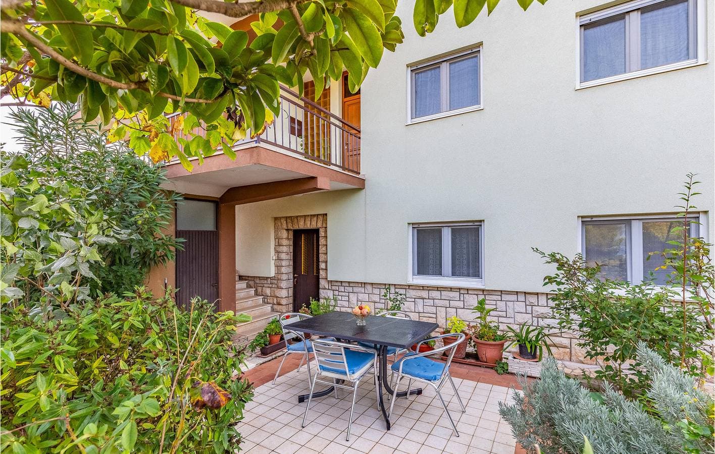 Foto 8 von 23: Charmantes Apartment mit einem Schlafzimmer und Terrasse, 700 m vom Strand Bijela entfernt
