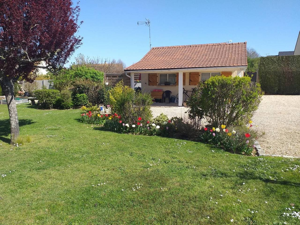 Foto 7 von 17: Gemütliches Studio in der Normandie mit Terrasse, Klimaanlage, Parkplatz und Haustiere erlaubt