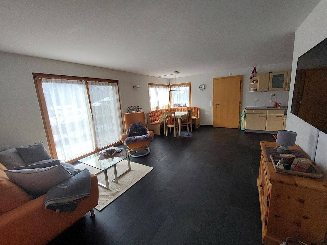 Foto 7 von 18: Two-Bedroom Apartment