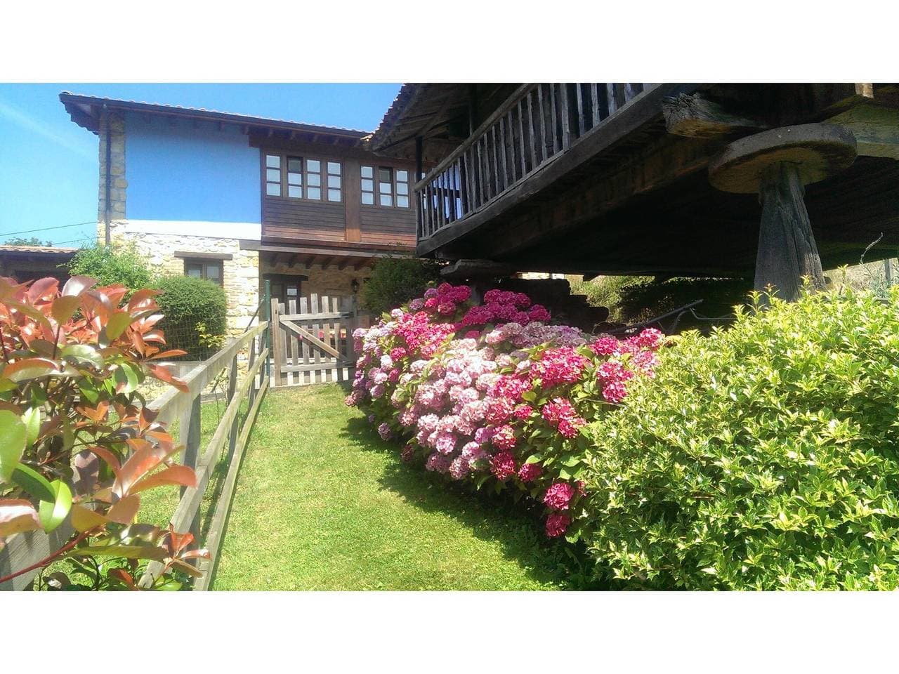 Foto 9 von 67: Gemütliches Cottage mit Pool und Terrasse