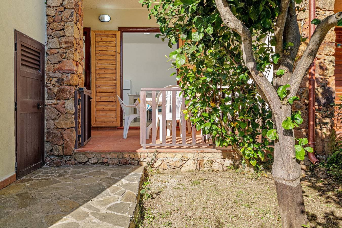 Brezza Marina Apartment- Garden 1
