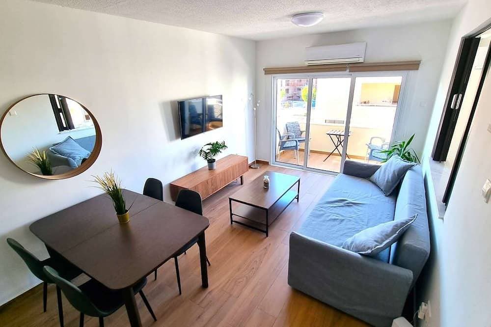 Sea View Apt - 2 min walk to the Beach + 200Mbit 1