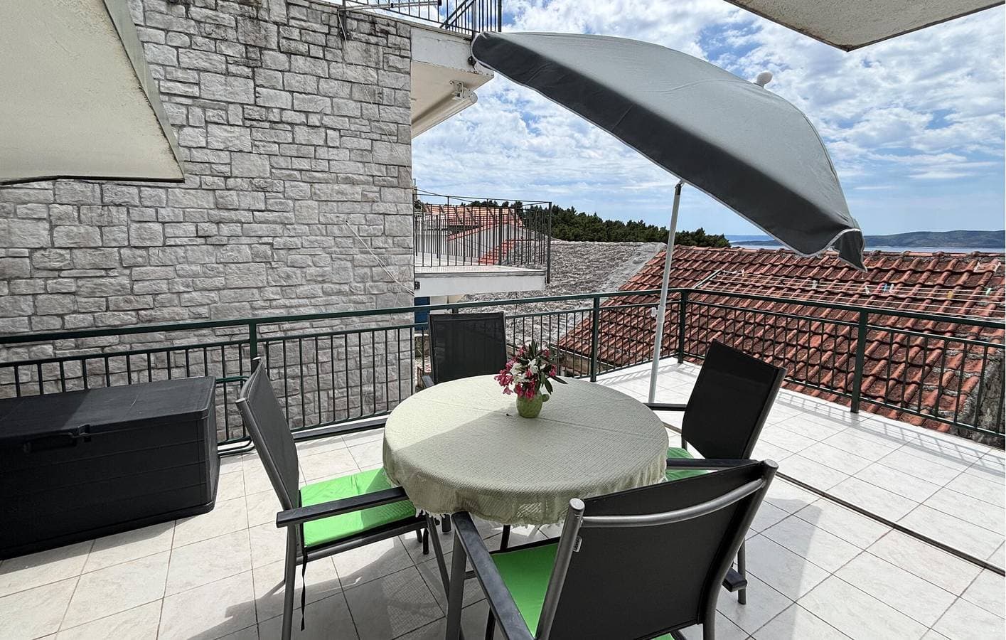 Foto 6 von 20: Apartment mit Meerblick, Wifi, AC, Parkplatz und Terrasse - 2km zum Strand