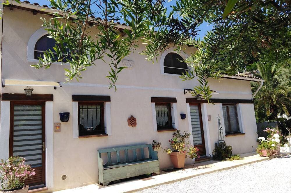 Charmant 2 Pieces En Duplex En Rez-De-Jardin, St Paul De Vence Limite Cagnes/Mer 1