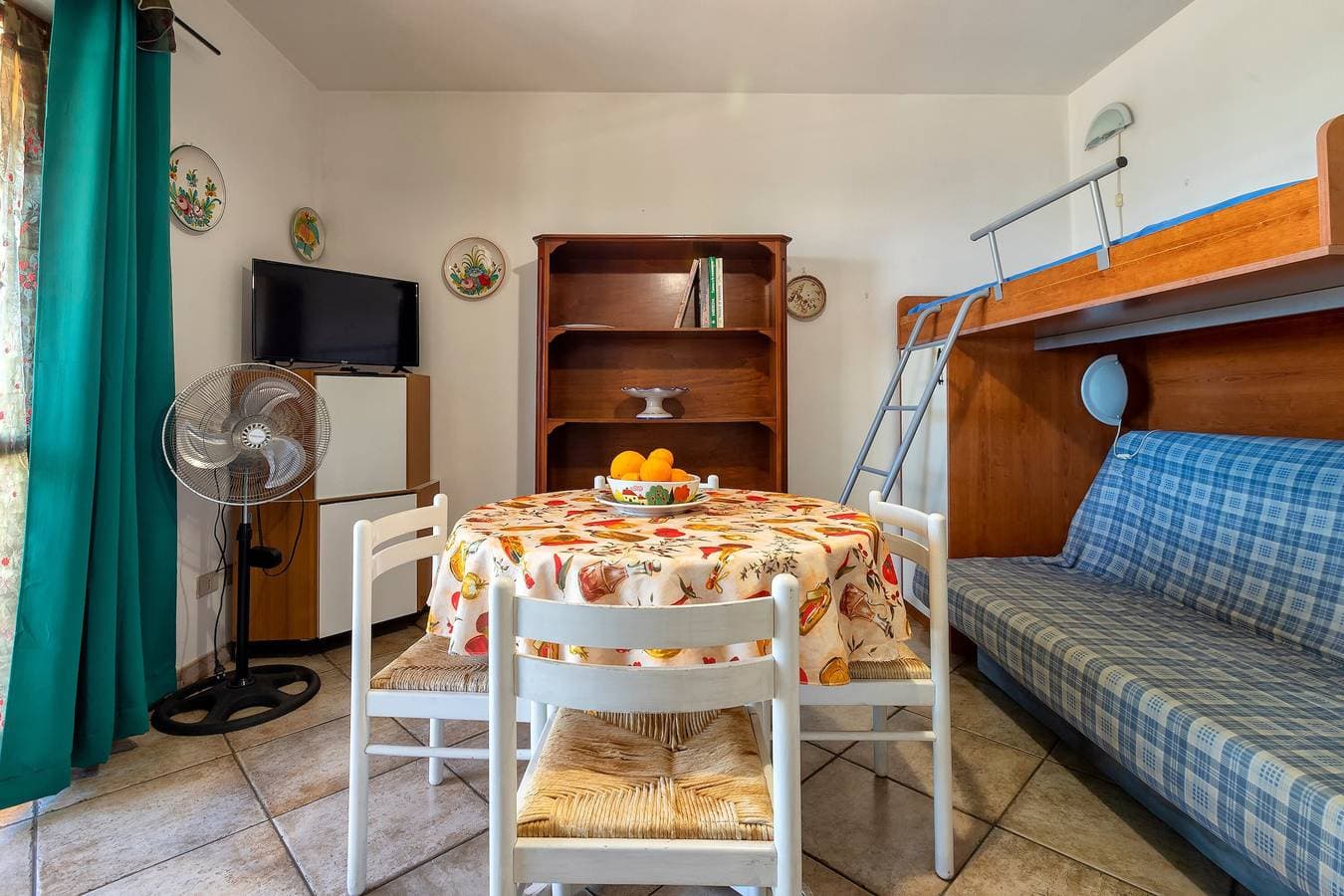 Foto 7 von 21: Ferienwohnung 'Rosso Marrone' mit Meerblick, privater Terrasse und WLAN