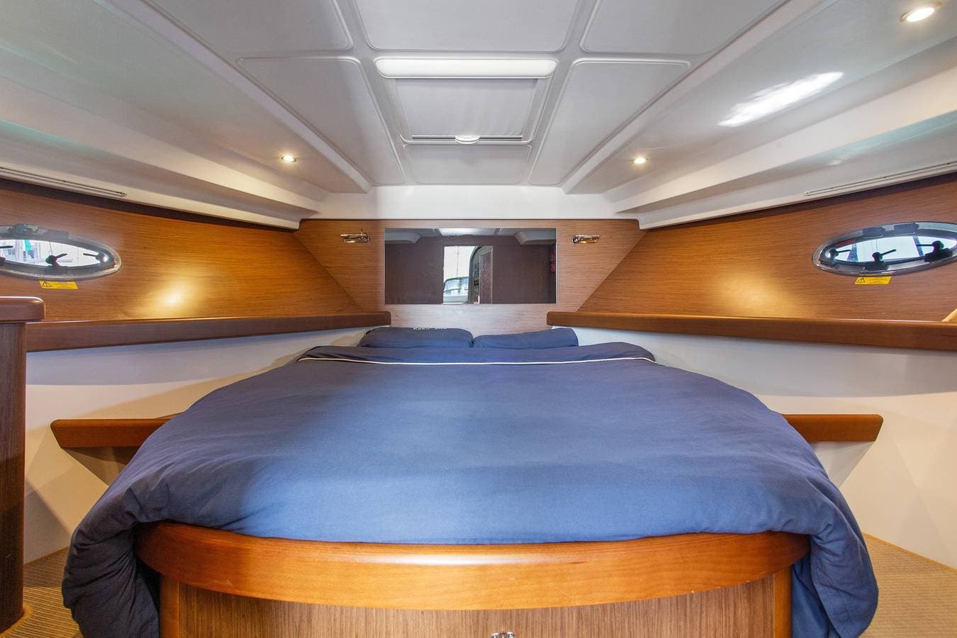 Foto 7 von 28: 'Charmante Yacht' mit Meerblick, WLAN und Klimaanlage