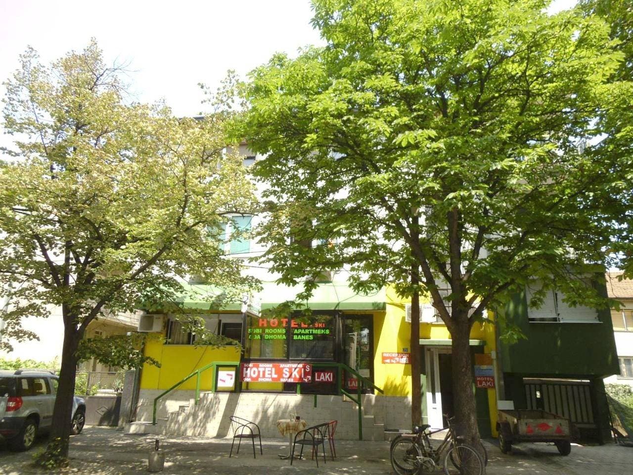 Laki Apartments & Suites 1