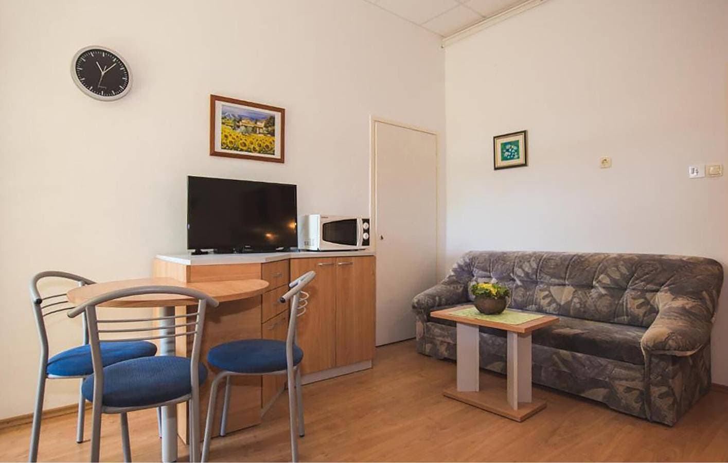 Foto 4 von 19: Gemütliche Ferienwohnung mit Pool, WLAN und Terrasse in der Nähe des FKK-Strandes von Kandarola