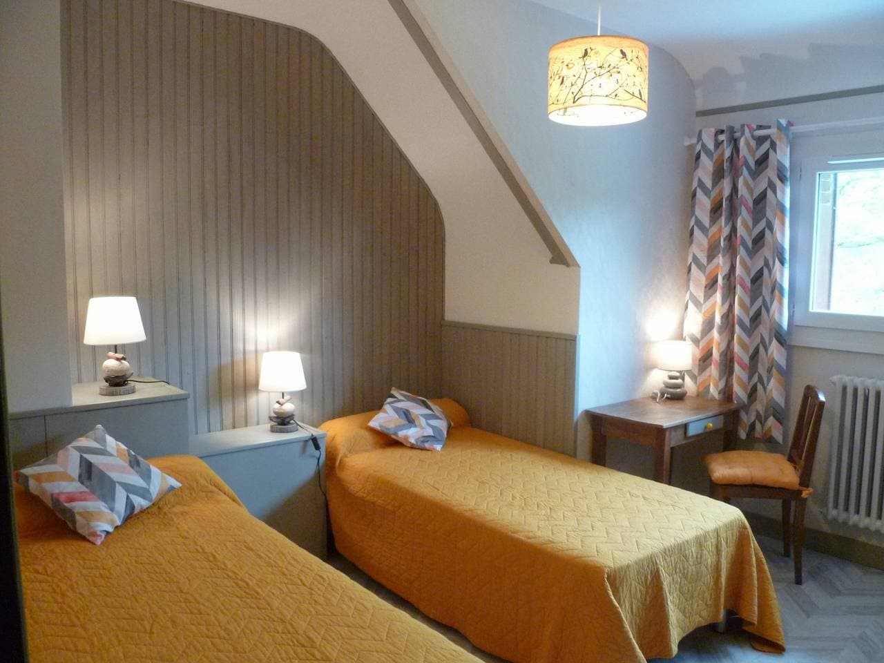Foto 11 von 36: Unabhängiges Haus 5 Schlafzimmer mit Garten - Haustiere Willkommen