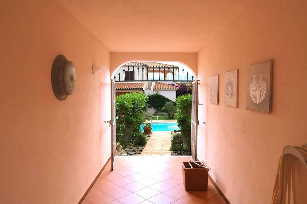 Foto 8 von 19: San Teodoro, Fantastic Wohnung mit Schwimmbad und großer Terrasse