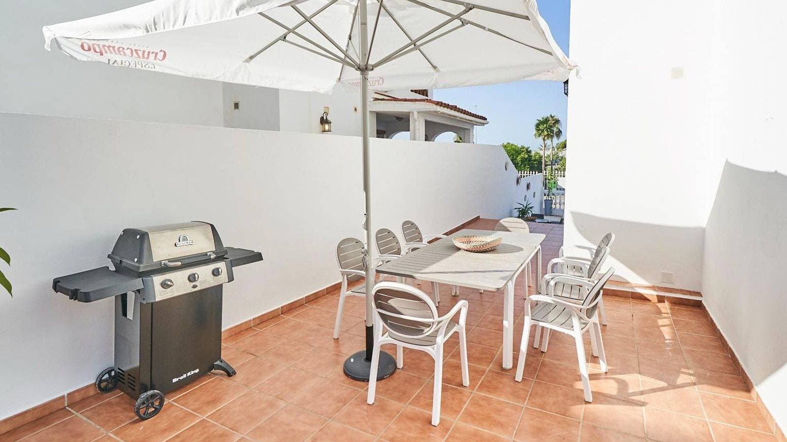 Foto 4 von 30: Villa Pura - Private Heated Pool & Jacuzzi Nerja by Ruralidays