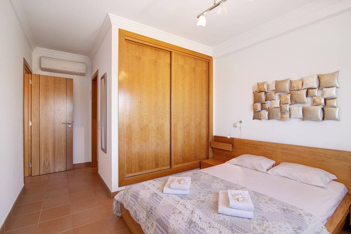 Foto 13 von 21: Ferienwohnung 'Quinta Gomeira 69' mit Gemeinschaftspool, gemeinsamem Garten und Klimaanlage