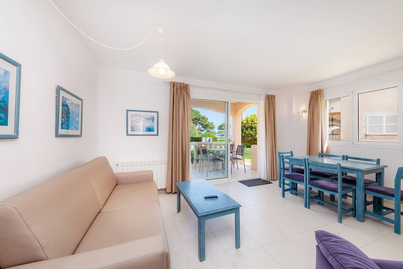 Foto 4 von 27: Ferienwohnung 'Oro del Mar IV 01' mit Gemeinschaftspool, Garten und WLAN