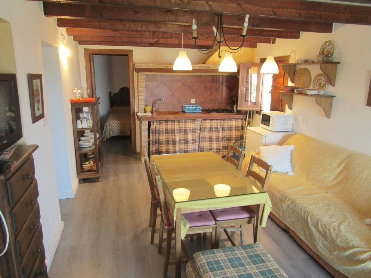 Foto 4 von 27: Three-Bedroom Townhouse