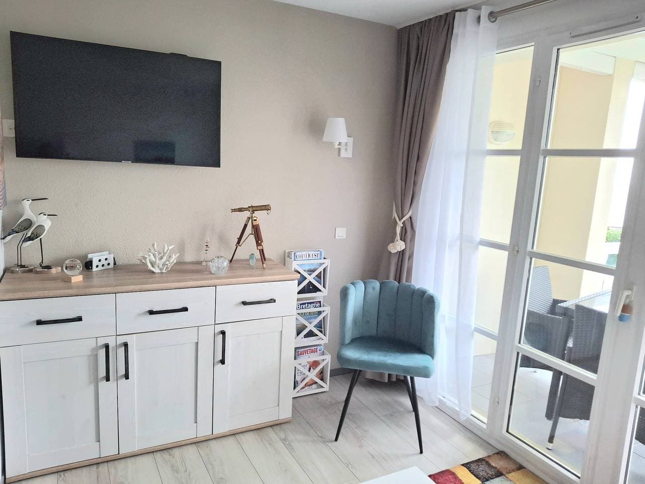 Foto 11 von 23: Ferienwohnung für 3 Personen mit Pool