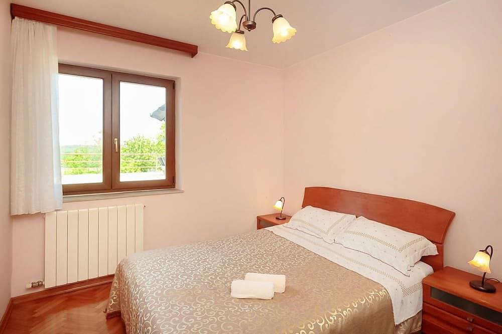 Foto 3 von 17: Herrliche Wohnung für 3 Personen mit  W-Lan, Klimaanlage, TV und Terrasse