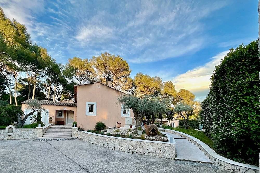 Foto 13 von 30: Superbe Villa Avec Piscine, Idéale Pour Vacances en Famille